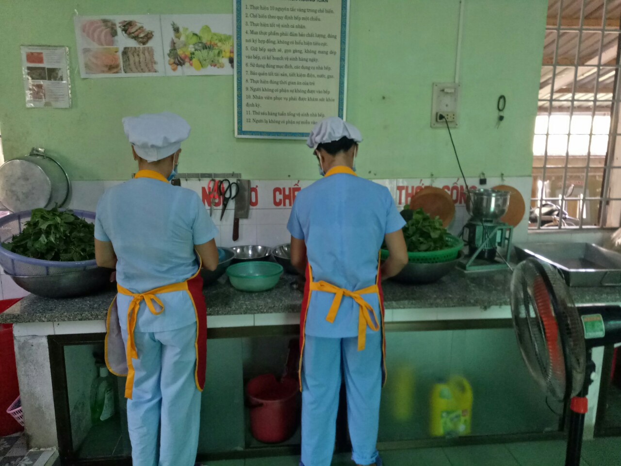 Trung tâm y tế Thị Xã Hương Trà